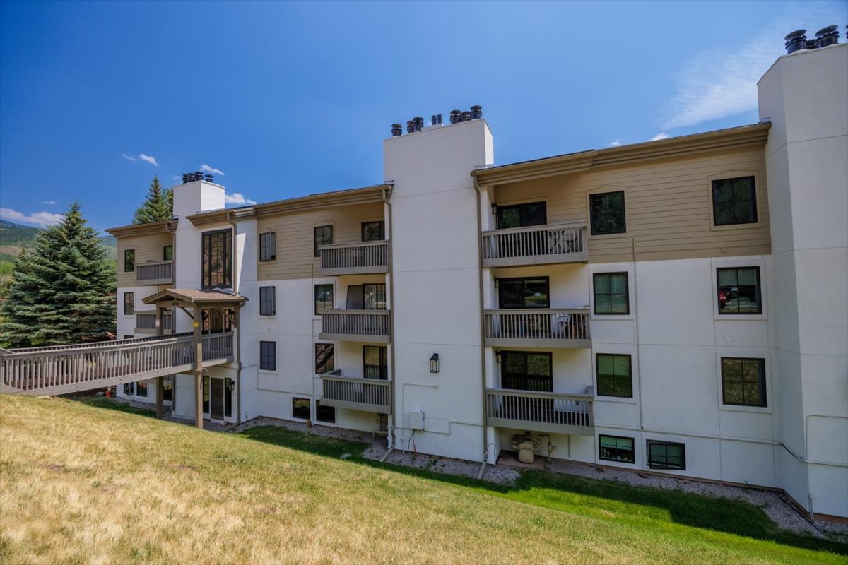 1040 Vail View Drive - 308