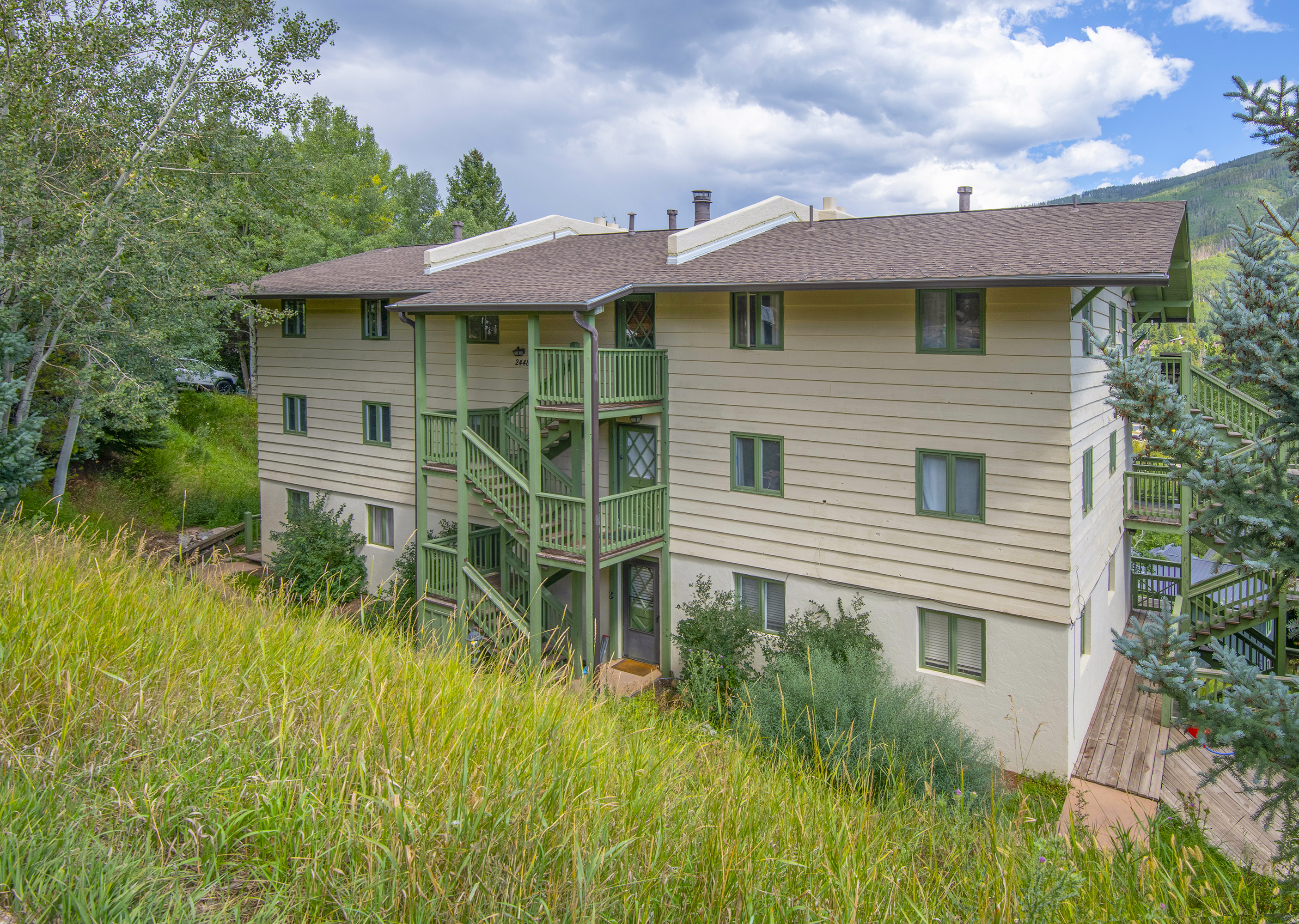 2448 Garmisch Drive - 11